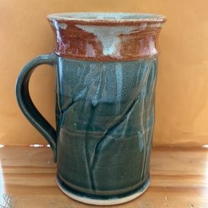 Stoneware Pottery Mug, handcrafted & signed by artist, new & never used